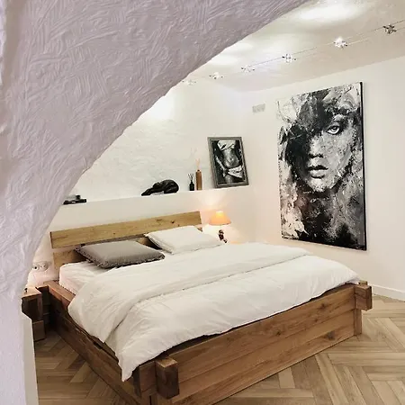 Superbe Au Chateau D'allaman De 80m2 * Lugrin